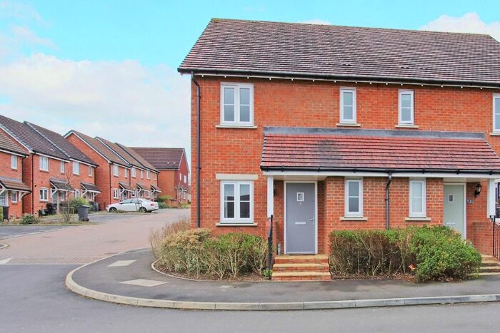 3 Bedroom Semi-Detached House To Rent In Pickernell Road, Tidworth, SP9