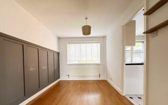 3 Bedroom Semi-detached House To Rent In Whitethorn Crescent, Sutton Coldfield, B74