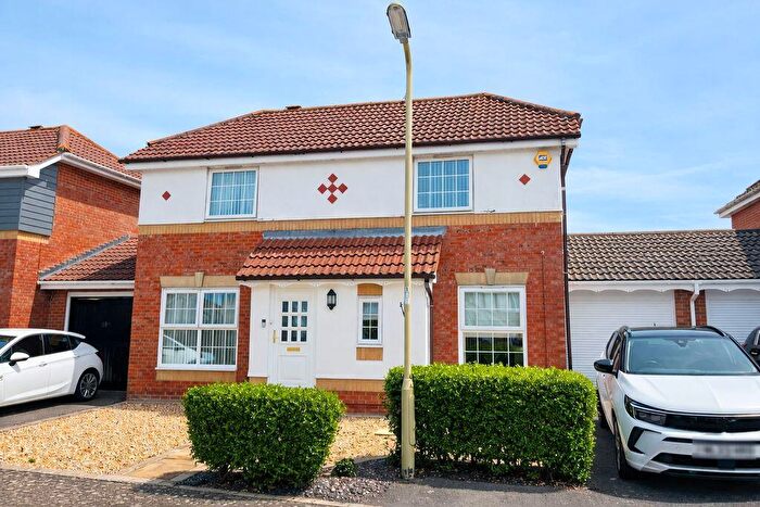 3 Bedroom Link Detached House For Sale In Ham Lane, Gosport, PO12