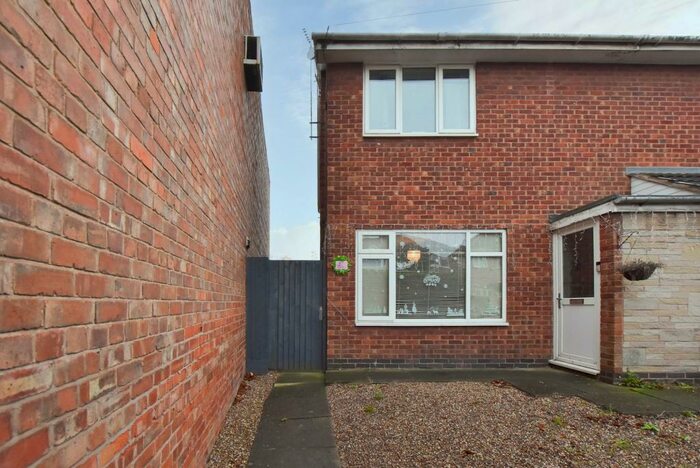 3 Bedroom End Of Terrace House To Rent In Moat Street, Wigston, Leicester, LE18