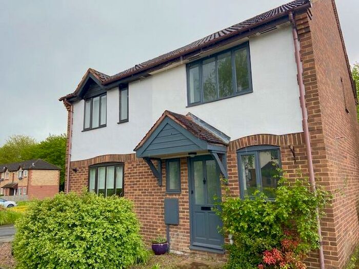 2 Bedroom House To Rent In Sorrell Drive, Newport Pagnell, MK16