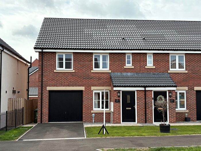 3 Bedroom Semi-Detached House For Sale In Dent Road, Stockton-On-Tees, TS21