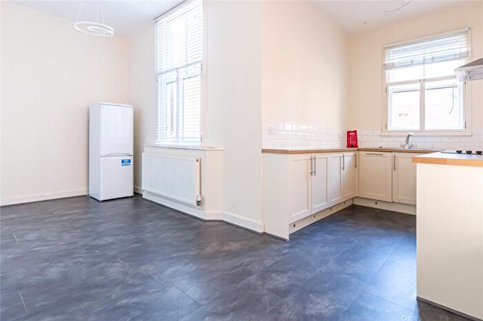 2 Bedroom Apartment To Rent In Scarisbrick Avenue, Southport, PR8