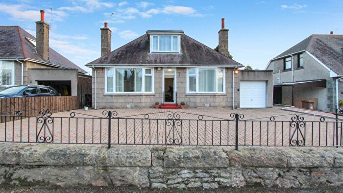3 Bedroom Detached House For Sale In Hilton Drive, Aberdeen, AB24