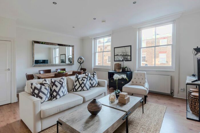 3 Bedroom Flat To Rent In York Street, London, W1H