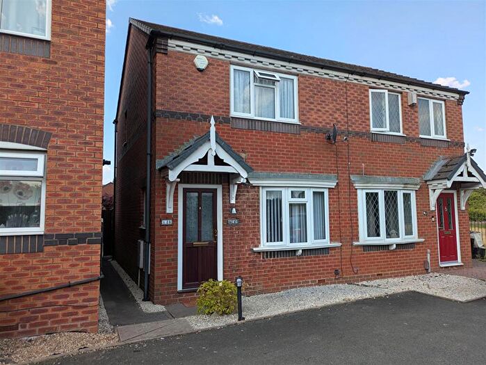 2 Bedroom Semi-Detached House For Sale In Gospel Lane, Birmingham, B27