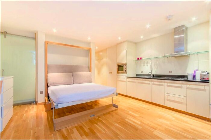 Studio To Rent In Hosier Lane, City Of London, City, West Smithfields, London, EC1A