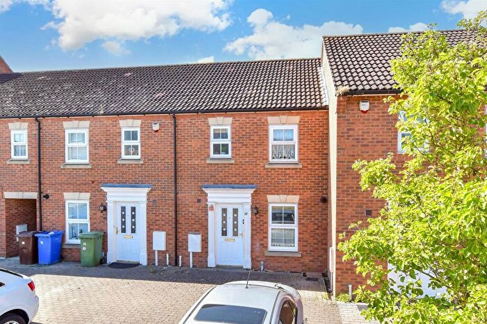 3 Bedroom Terraced House For Sale In Monarch Drive, Kemsley, Sittingbourne, Kent, ME10
