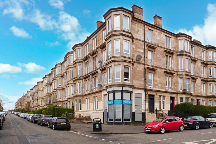 2 Bedroom Flat For Sale In Meadowpark Street, Dennistoun, G31