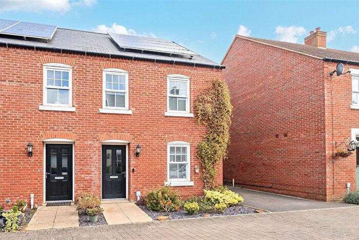 3 Bedroom Semi-Detached House For Sale In Midsummer Grove, Great Denham, MK40