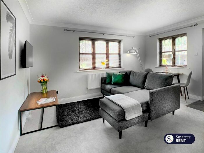 1 Bedroom Property To Rent In Thornbury Green, Twyford, Reading, RG10