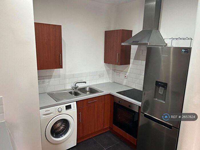 2 Bedroom Flat To Rent In York Street, Liverpool, L1