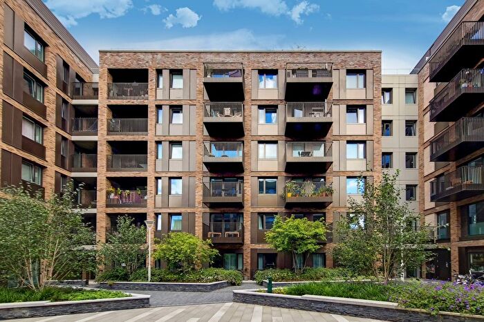 1 Bedroom Flat To Rent In Alloy House, Moulding Lane, SE14