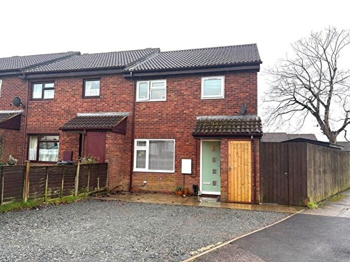 3 Bedroom End Terrace House For Sale In St Leonards Road, Honiton, EX14