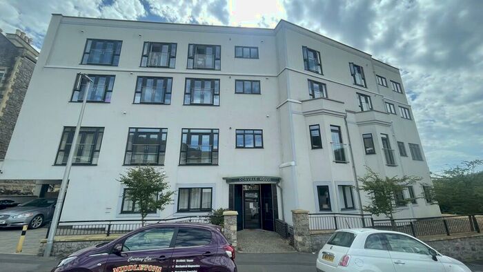 2 Bedroom Apartment To Rent In Weston-super-Mare, BS23