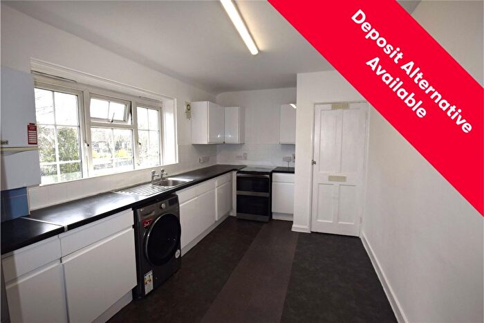 1 Bedroom Flat To Rent In Watling Avenue, Edgware, HA8