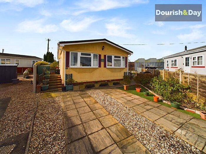 2 Bedroom Park Home For Sale In Within Lane, Hopton, Stafford, ST18