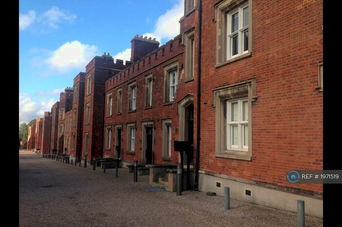 1 Bedroom Flat To Rent In Langhorne Street, London, SE18