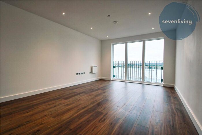 1 Bedroom Apartment To Rent In The Grand Exchange, Market Street, Bracknell, Berkshire, RG12