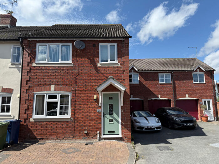 3 Bedroom End Of Terrace House For Sale In Longtown Road, Walton Cardiff, Tewkesbury, GL20