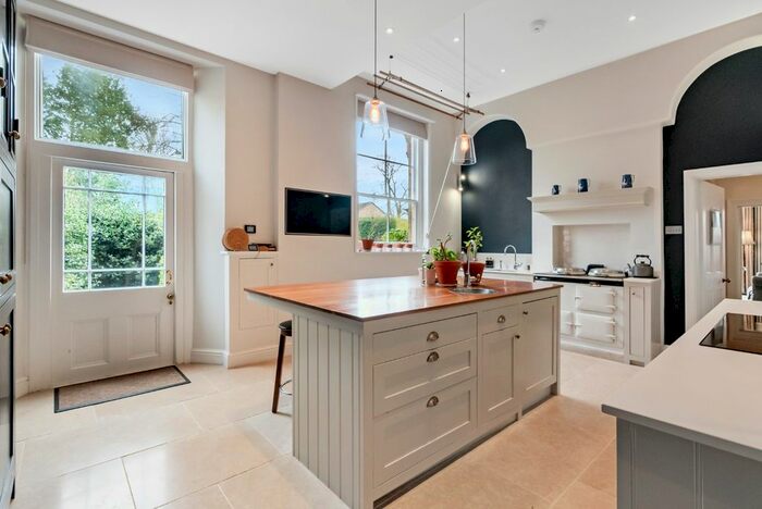 5 Bedroom Semi-Detached House For Sale In The Limes, High Street, Offord D'arcy, PE19
