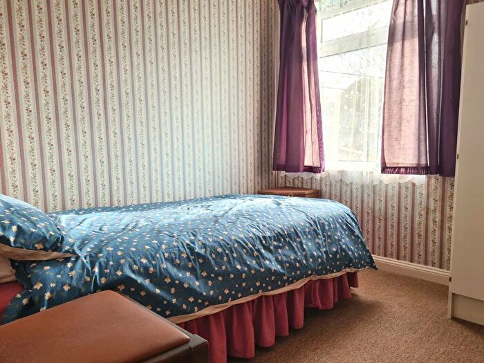 3 Bedroom Terraced House For Sale In Orchard Terrace, Glastonbury, BA6