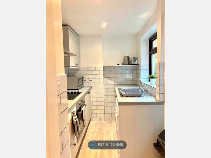 3 Bedroom Terraced House To Rent In Gleave Road, Birmingham, B29