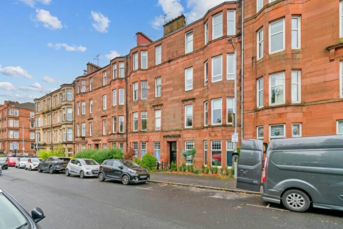 2 Bedroom Flat To Rent In Kelbourne Street, Flat /, North Kelvinside, Glasgow, G20