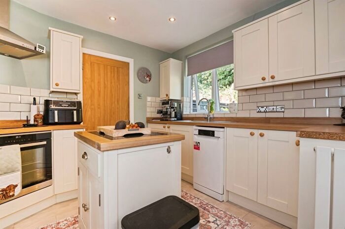 2 Bedroom Semi-Detached House For Sale In Dale Valley Road, Southampton, SO16