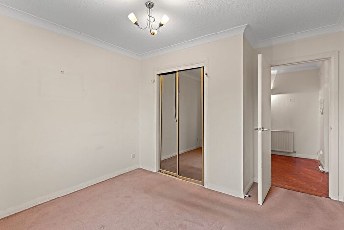 1 Bedroom Flat For Sale In Flat, Camphill Avenue, Shawlands, Glasgow, G41