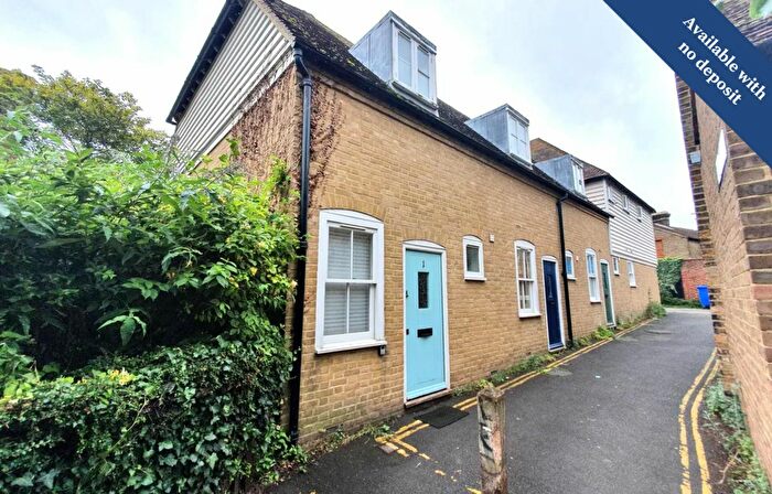 2 Bedroom Terraced House To Rent In Skinners Alley, Whitstable, CT5