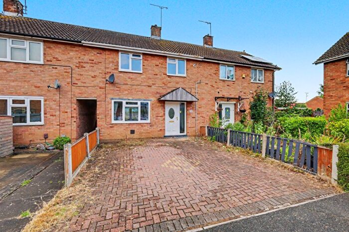 2 Bedroom Terraced House For Sale In The Nazeing, Basildon, SS14