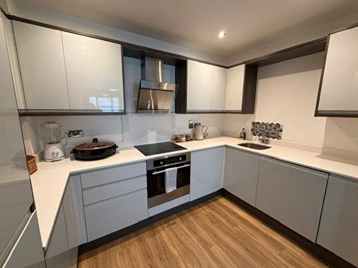 1 Bedroom Flat To Rent In South Road, Luton, LU1