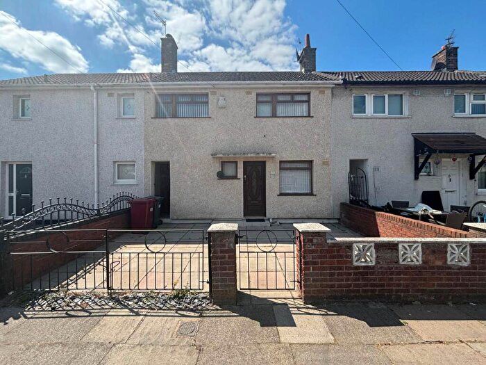 3 Bedroom Terraced House For Sale In Farrier Road, Northwood, L33