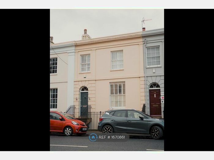 4 Bedroom Terraced House To Rent In St. Georges Terrace, Cheltenham, GL50