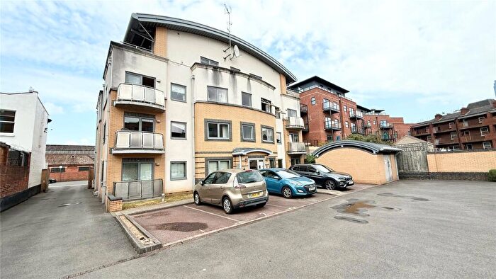 2 Bedroom Apartment To Rent In Great Knollys Street, Reading, Berkshire, RG1
