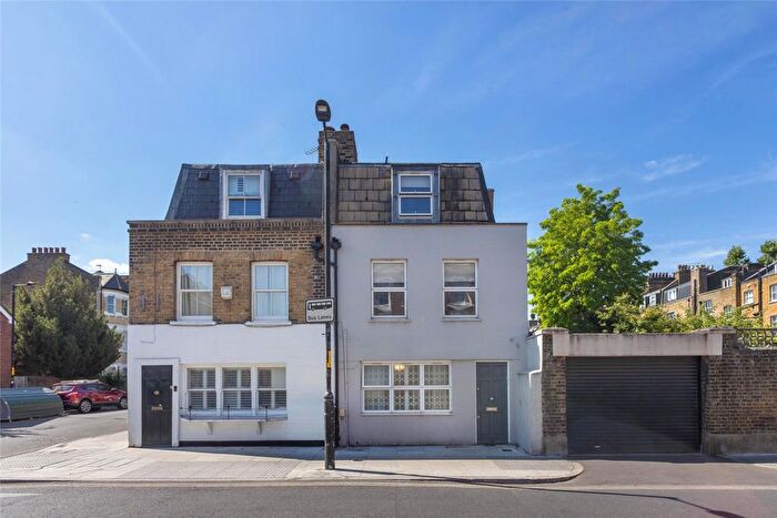 2 Bedroom Flat For Sale In Braganza Street, London, SE17