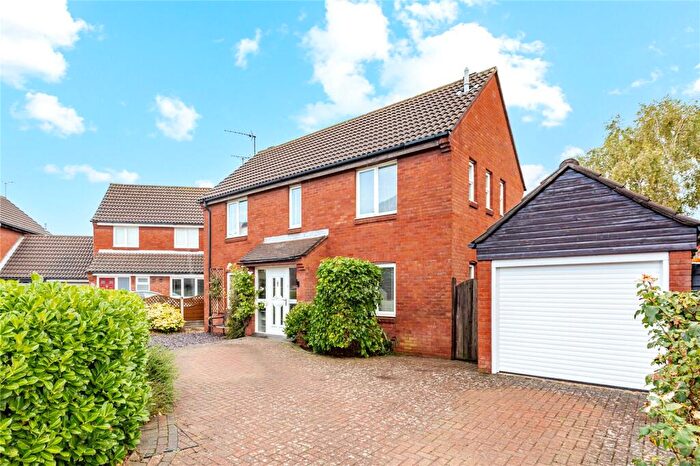 4 Bedroom Detached House For Sale In Abbotsleigh Road, South Woodham Ferrers, Chelmsford, Essex, CM3