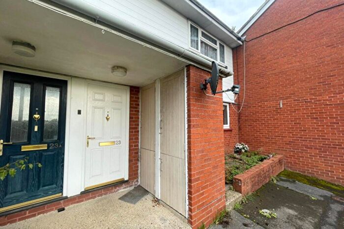 1 Bedroom Maisonette For Sale In Murrell Road, Ash, Surrey, GU12