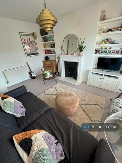 2 Bedroom Flat To Rent In Copleston Road, London, SE15