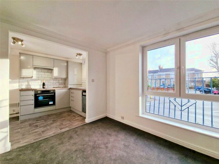 2 Bedroom Flat To Rent In Eltham High Street, London, SE9