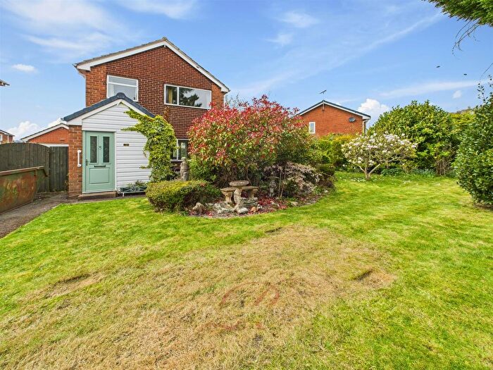 3 Bedroom Detached House For Sale In Llys Argoed, Mynydd Isa, Mold, CH7