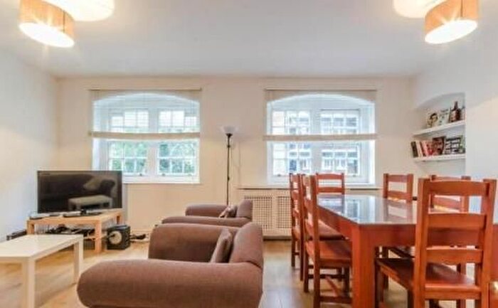 4 Bedroom Flat To Rent In Webber Row, London, SE1