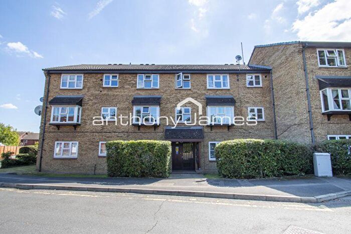 1 Bedroom Flat To Rent In Parish Gate Drive, Sidcup, Kent, DA15