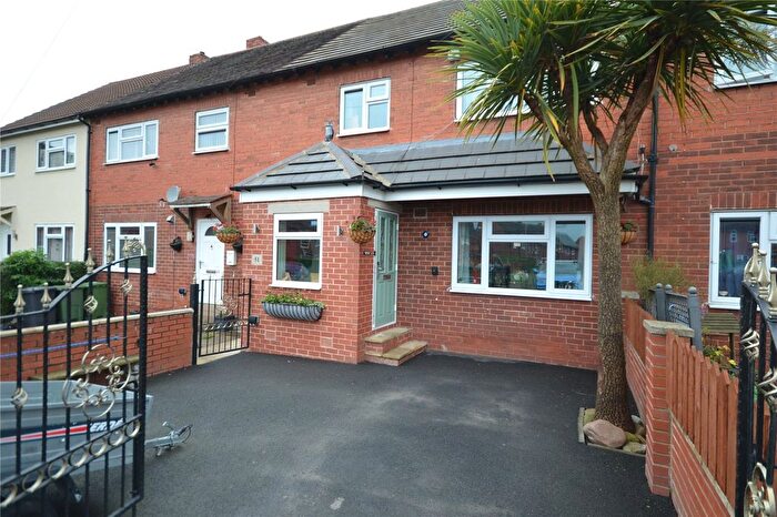 3 Bedroom Terraced House For Sale In Foxroyd Drive, Mirfield, West Yorkshire, WF14