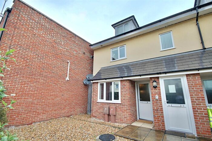 1 Bedroom Flat To Rent In Alan Scotney Court, Fratton Road, Portsmouth, PO1