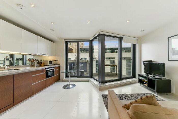 Studio To Rent In North Boulevard, Baltimore Wharf, London, E14