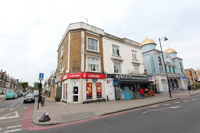 1 Bedroom Apartment To Rent In Stoke Newington Road, London, N16