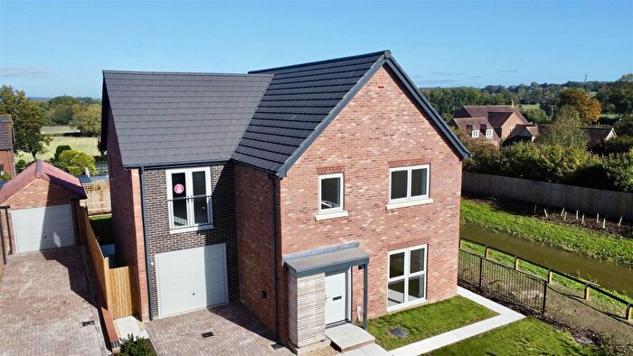 5 Bedroom Detached House For Sale In Kempster's Reach, Off High Street, Worton, SN10