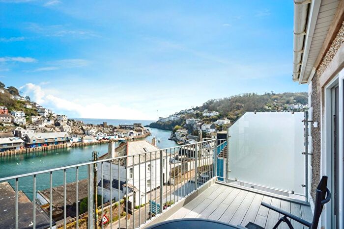 2 Bedroom Flat For Sale In Darloe Lane, Looe, Cornwall, PL13